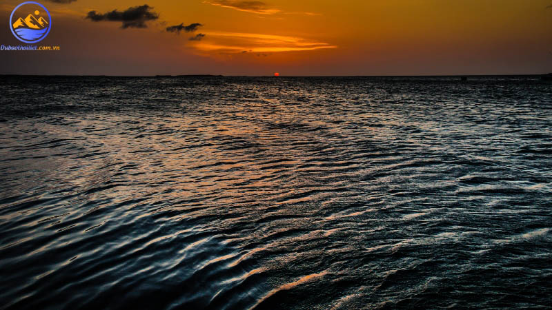 Màu nước biển